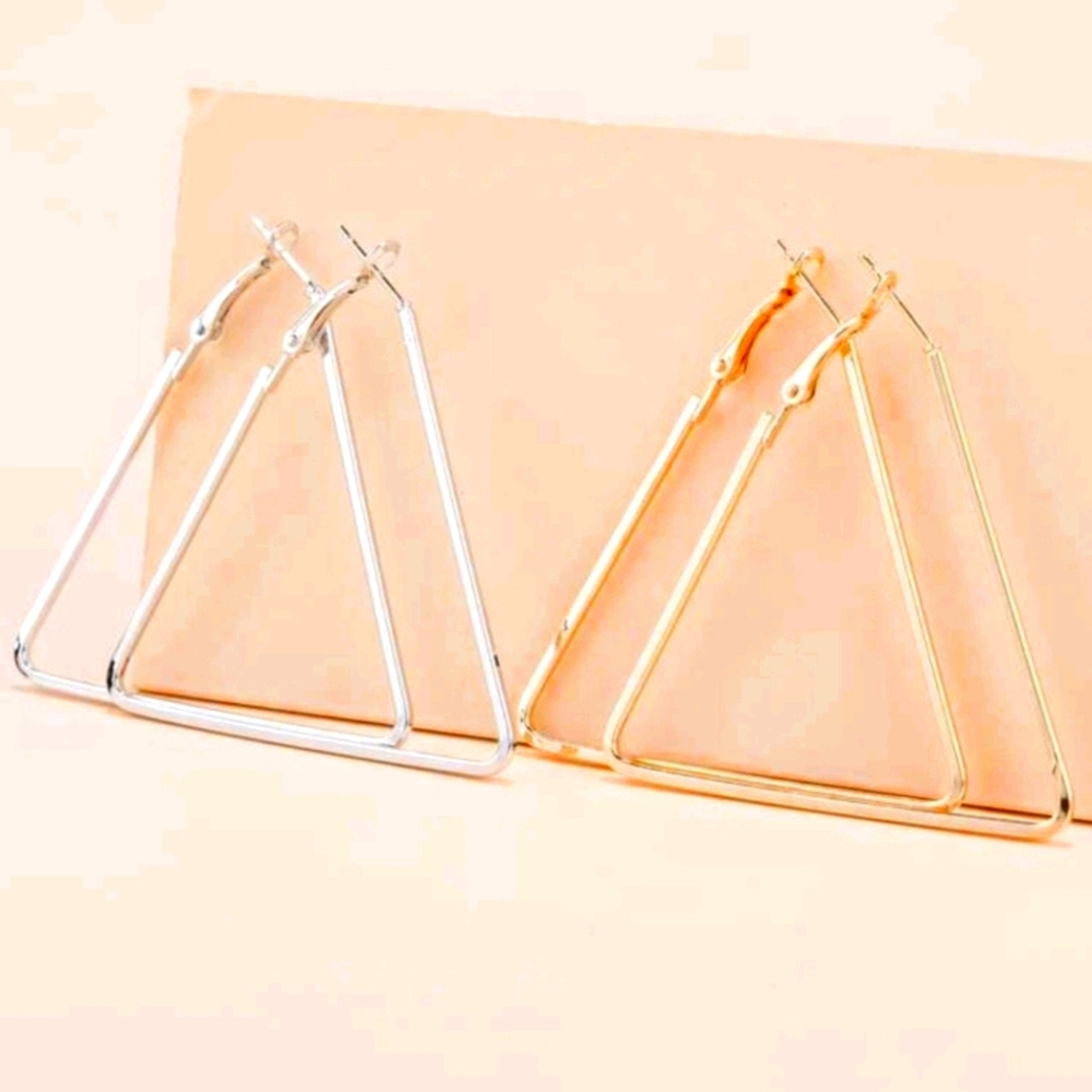 ✅ 2 Pair/Triangle Loop Earrings
